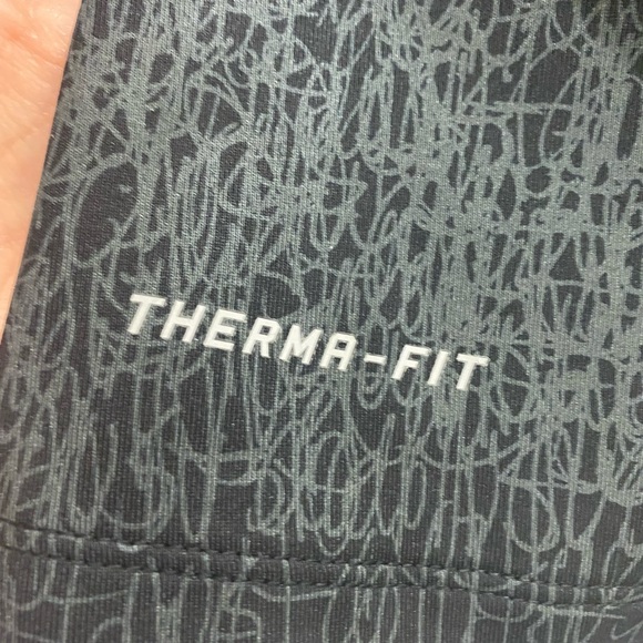 Nike THERMA FIT- Base Layer ❄️ - Picture 2 of 8